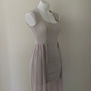 Sleeveless chiffon dress